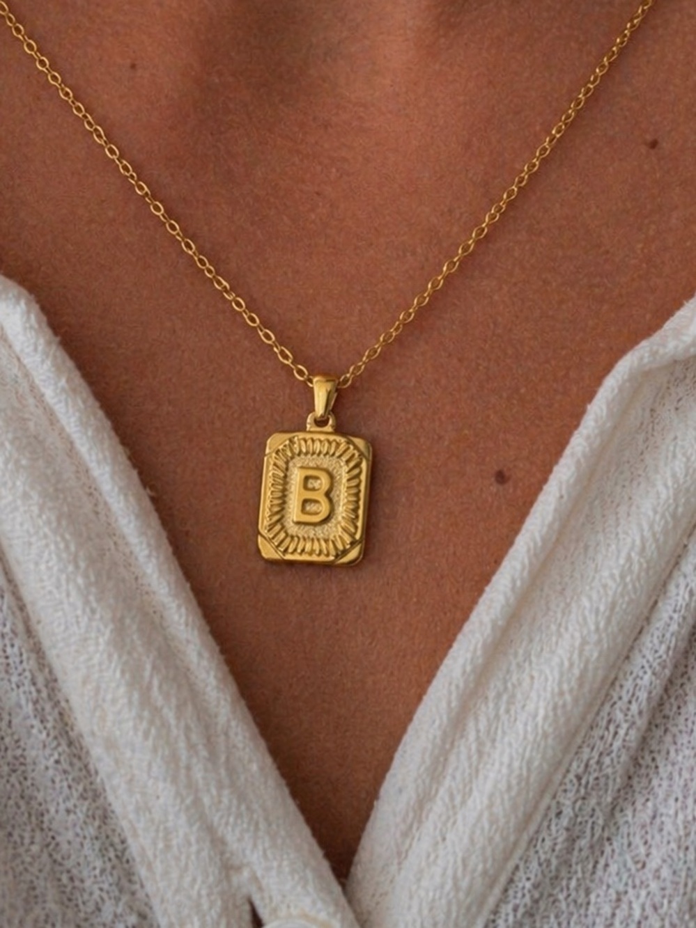 Gold Monogram Initial Necklace (B) (9024)